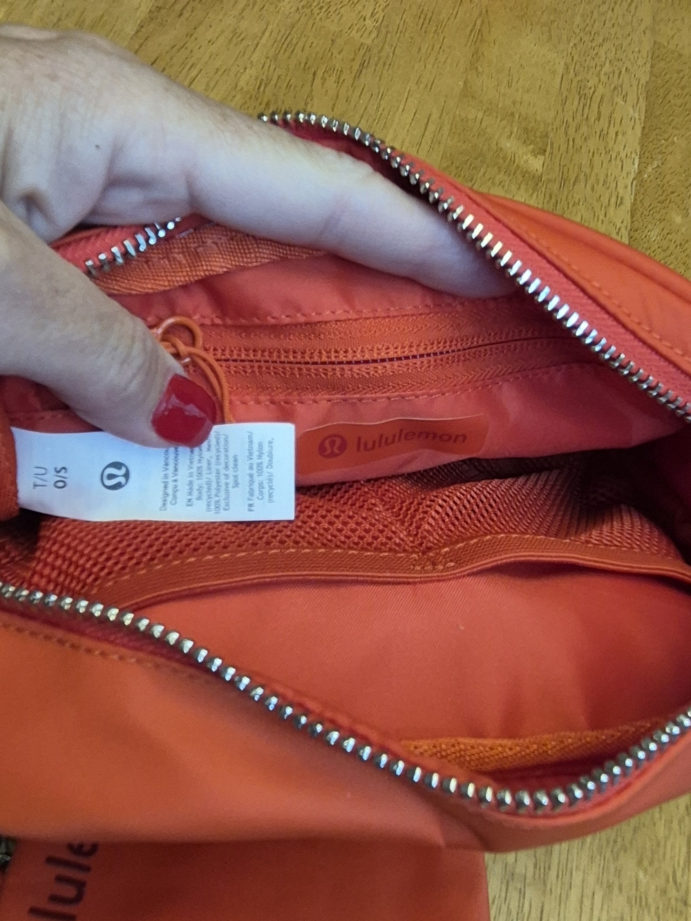 Lululemon Everywhere Crossbody Bag 2L + Dual Pouch Wristlet Set In Cherry Ember - Picture 7 of 8